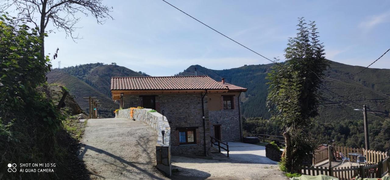 Hotel Granja Paraiso, Oasis Rural & Bienestar Onís 外观 照片